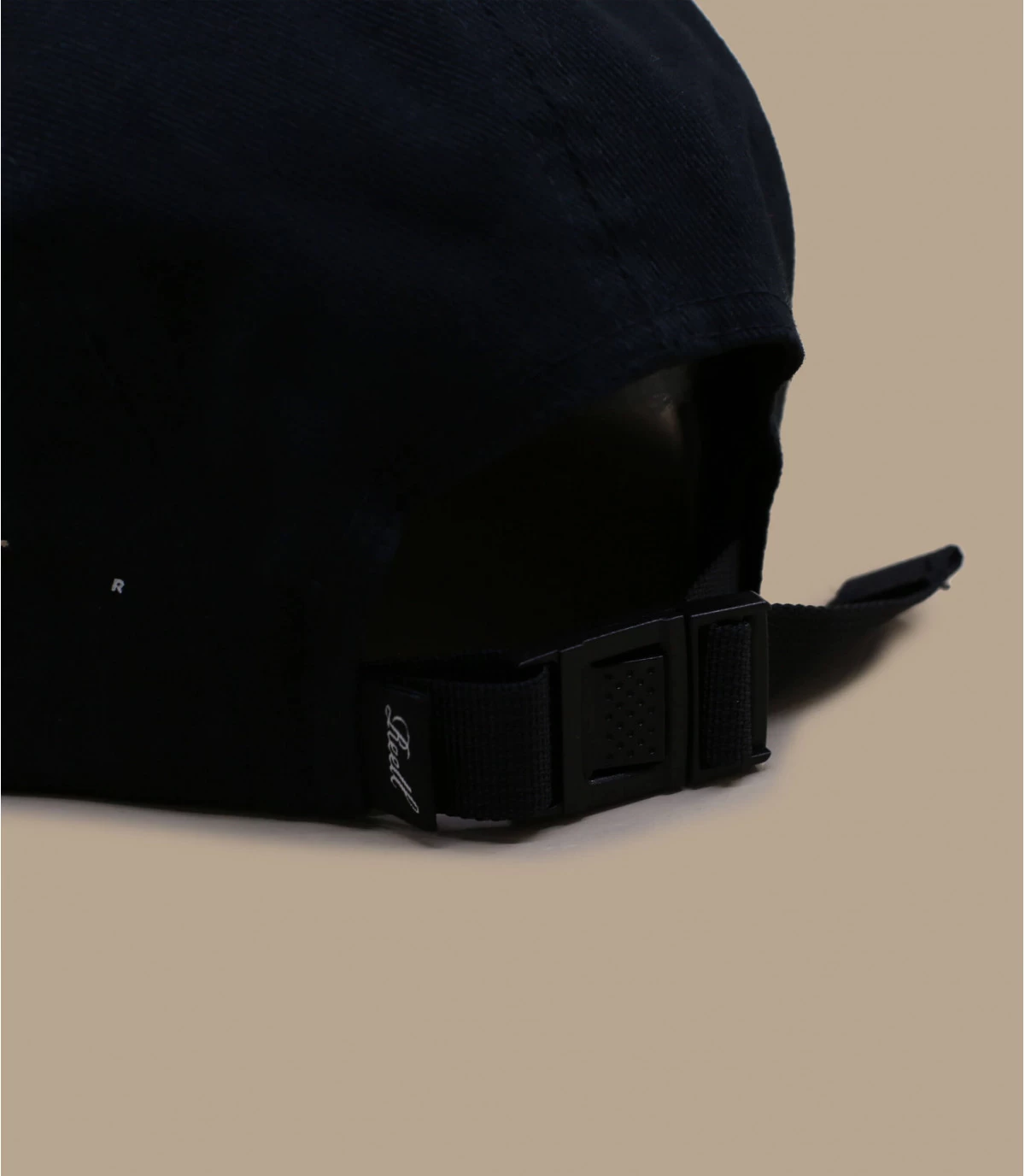 Reell 5 Panel Nylon Black 7 Reell 5 Panel Nylon Black – Image 5