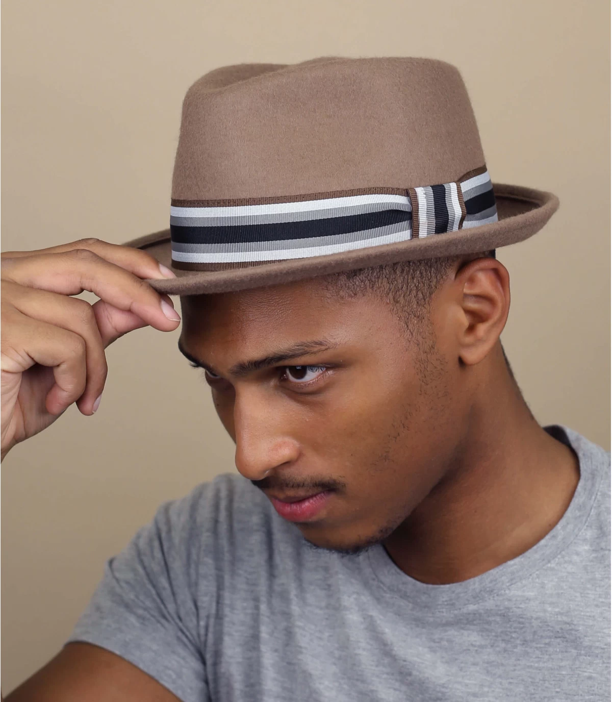 Aleksi Beige 3 Aleksi Beige