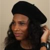 Beret Paris Noir -Arrêt. Aller. Chapeau. beret paris noir