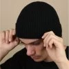 Bonnet Fabriqué En France En Laine Recyclée Noir -Arrêt. Aller. Chapeau. bonnet fabrique en france en laine recyclee noir