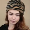 Barts Calla Headband Print Brown -Arrêt. Aller. Chapeau. calla headband print brownbandeau20fourrure20tigre20Calla20Headband20print20brown