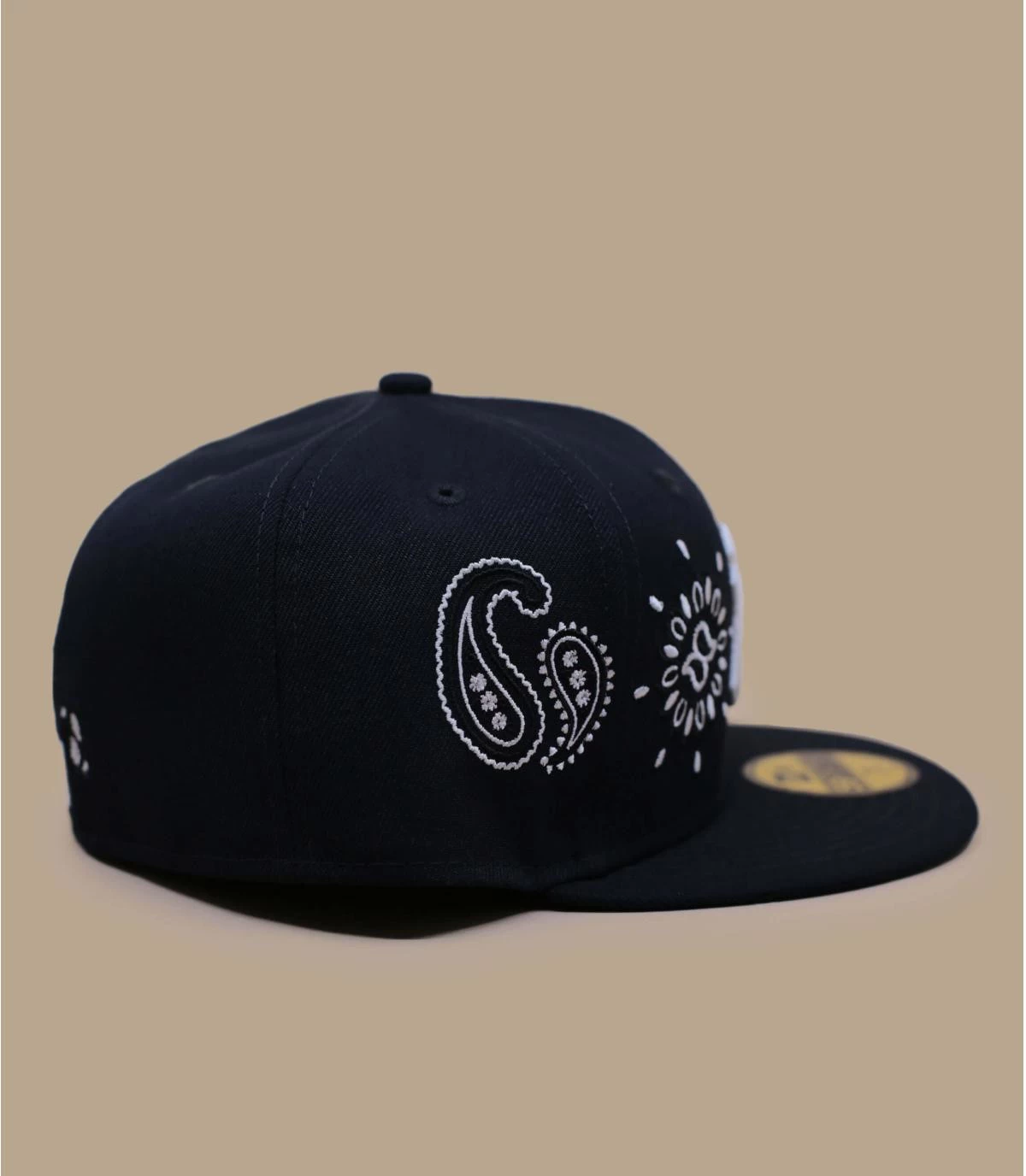 NEW ERA Casquette MLB AOP Paisley 59Fifty NY 7 NEW ERA Casquette MLB AOP Paisley 59Fifty NY – Image 5