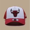 NEW ERA Casquette Trucker Team Colour Block Bulls -Arrêt. Aller. Chapeau. casquette trucker team colour block bulls