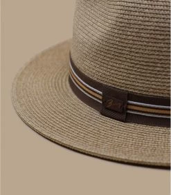 Bailey Hester Sand -Arrêt. Aller. Chapeau. hester sand 2