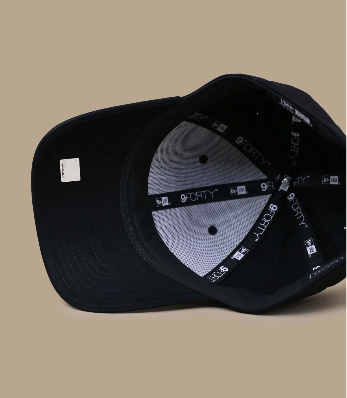 NEW ERA Le Louvre Patch Le Printemps 8 NEW ERA Le Louvre Patch Le Printemps – Image 6