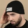 NEW ERA NE Patch Short Cuff Beanie Black -Arrêt. Aller. Chapeau. ne patch short cuff beanie black