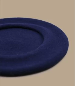 Paris Eclipse -Arrêt. Aller. Chapeau. paris eclipse 3