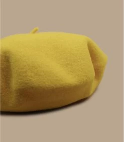 Paris Jaune -Arrêt. Aller. Chapeau. paris jaune 1