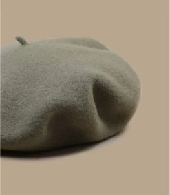 Paris Kaki -Arrêt. Aller. Chapeau. paris kaki 2