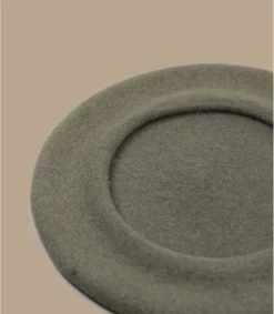 Paris Kaki -Arrêt. Aller. Chapeau. paris kaki 3