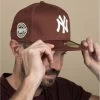 NEW ERA Patch 59Fifty NY Walnut Brown -Arrêt. Aller. Chapeau. patch 59fifty ny walnut brown