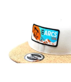 Snapback Les Arcs -Arrêt. Aller. Chapeau. snapback les arcssnapback20Les20Arcs20blanc20liege
