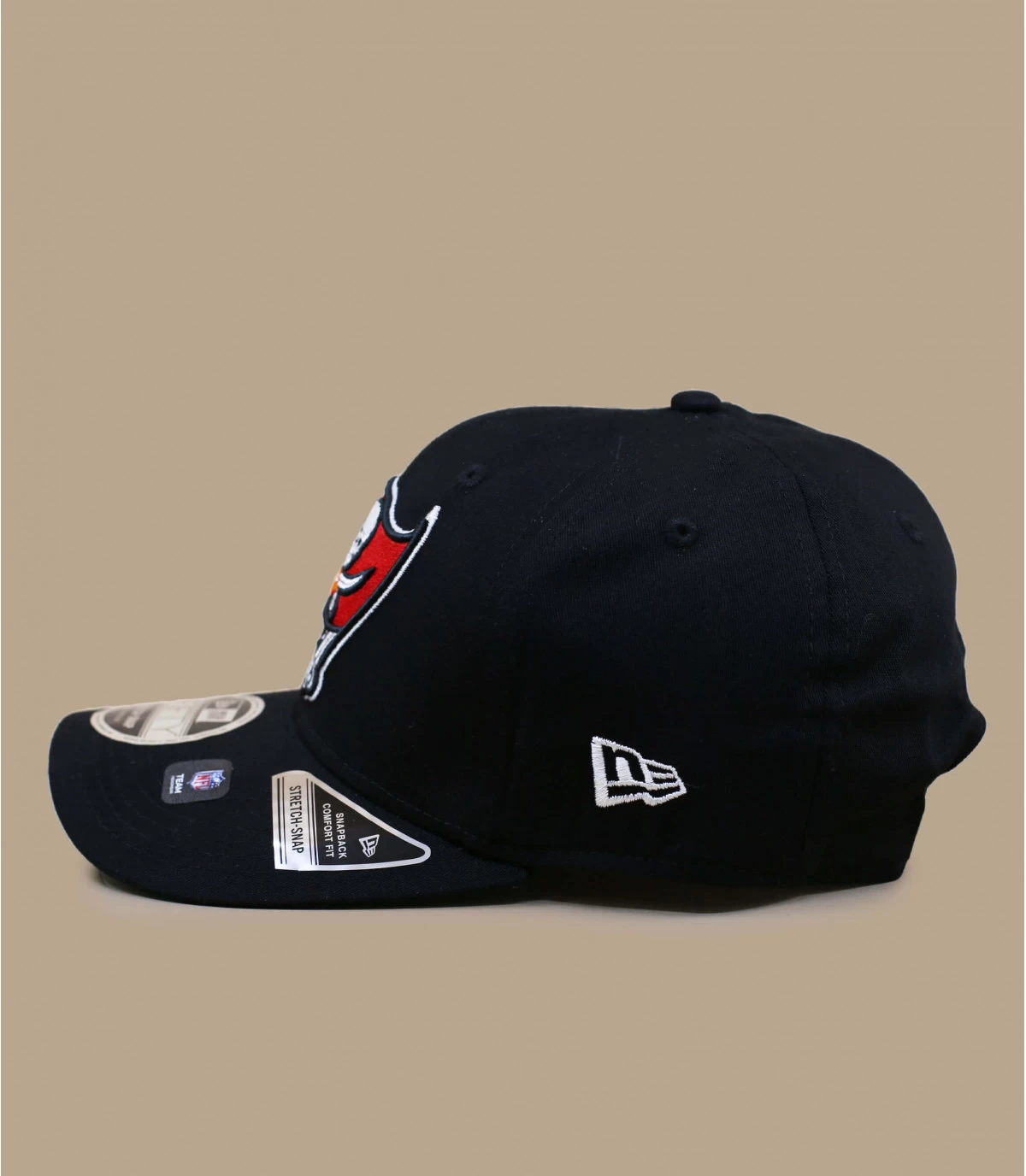 NEW ERA Team Colour 950 Stretch Snap Buccanners 6 NEW ERA Team Colour 950 Stretch Snap Buccanners – Image 4