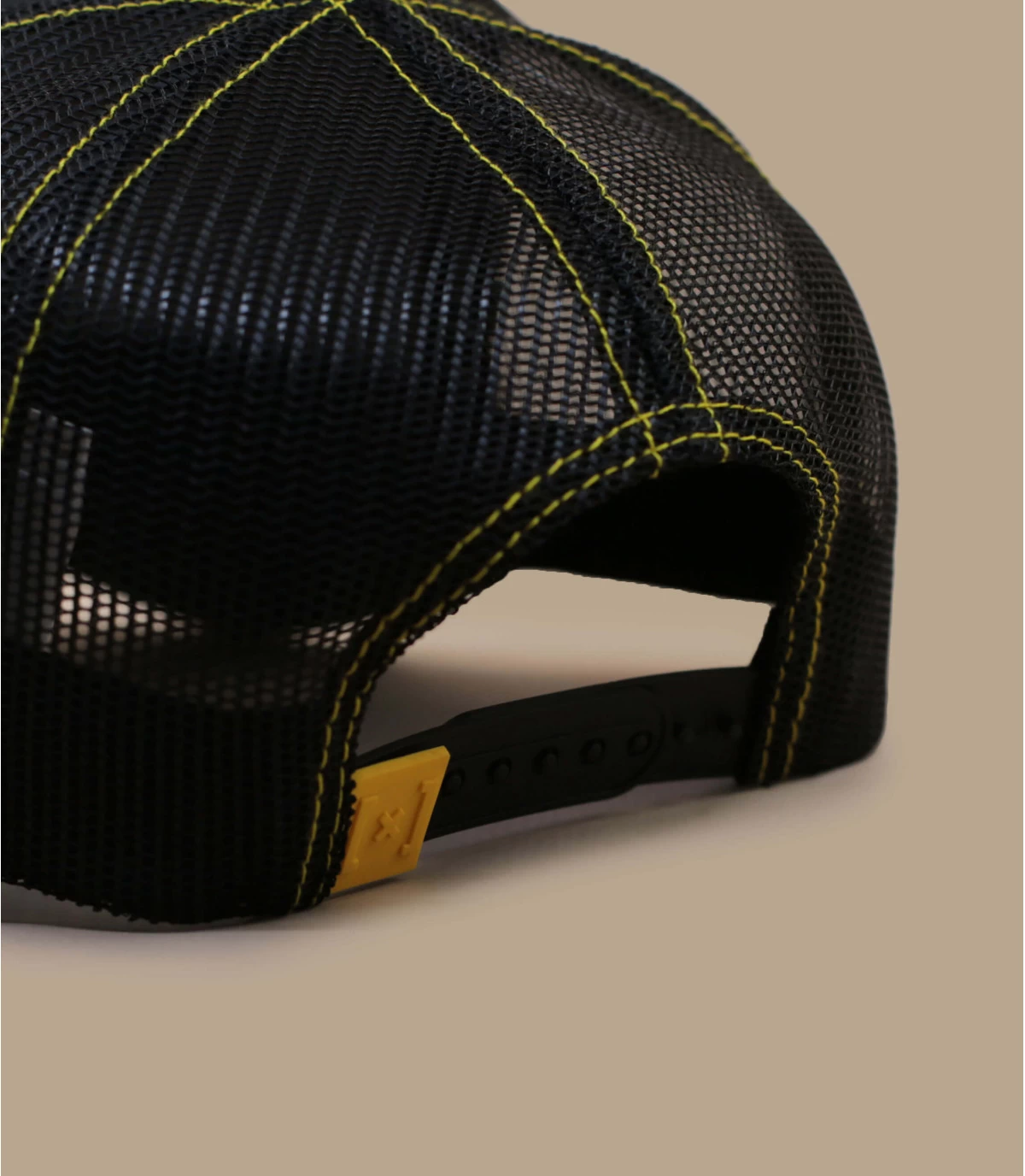 Capslab Trucker One Piece 7 Capslab Trucker One Piece – Image 5