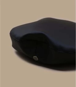 Vegan Noir 8 Vegan Noir -Arrêt. Aller. Chapeau. vegan noir 2